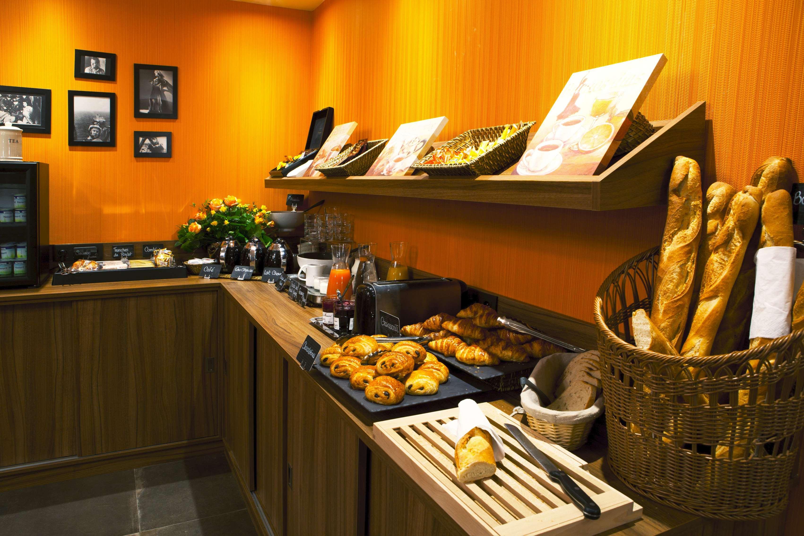 Hotel Boris V. By Happyculture 르발루아페레 외부 사진
